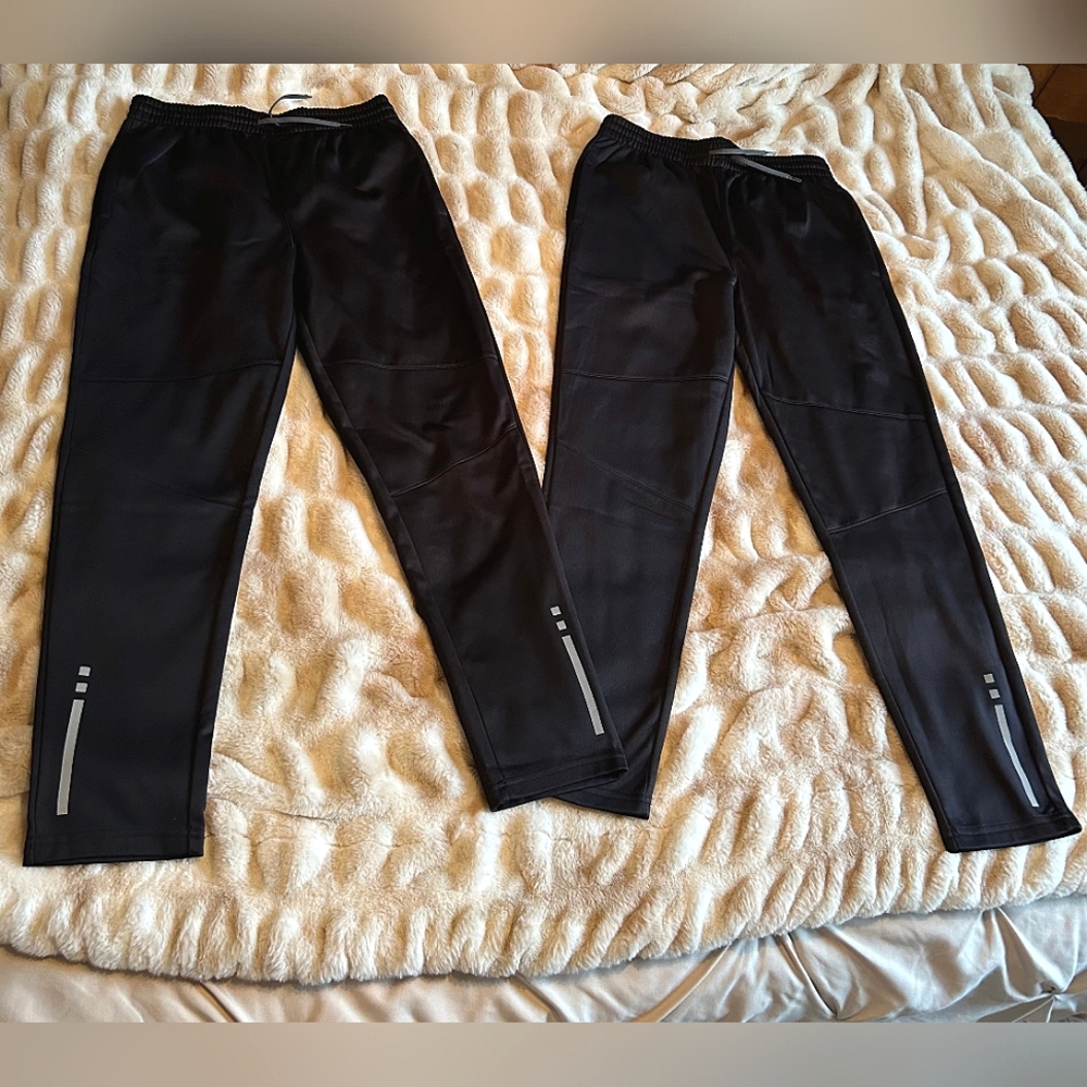 *NWOT* Xersion Black Sweatpants. Size Boys Large.